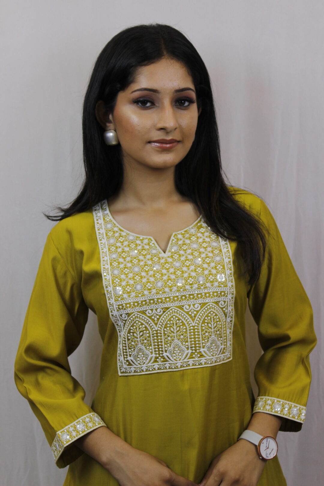 Mehndi Kurta Set With Sitara And Thread Work
