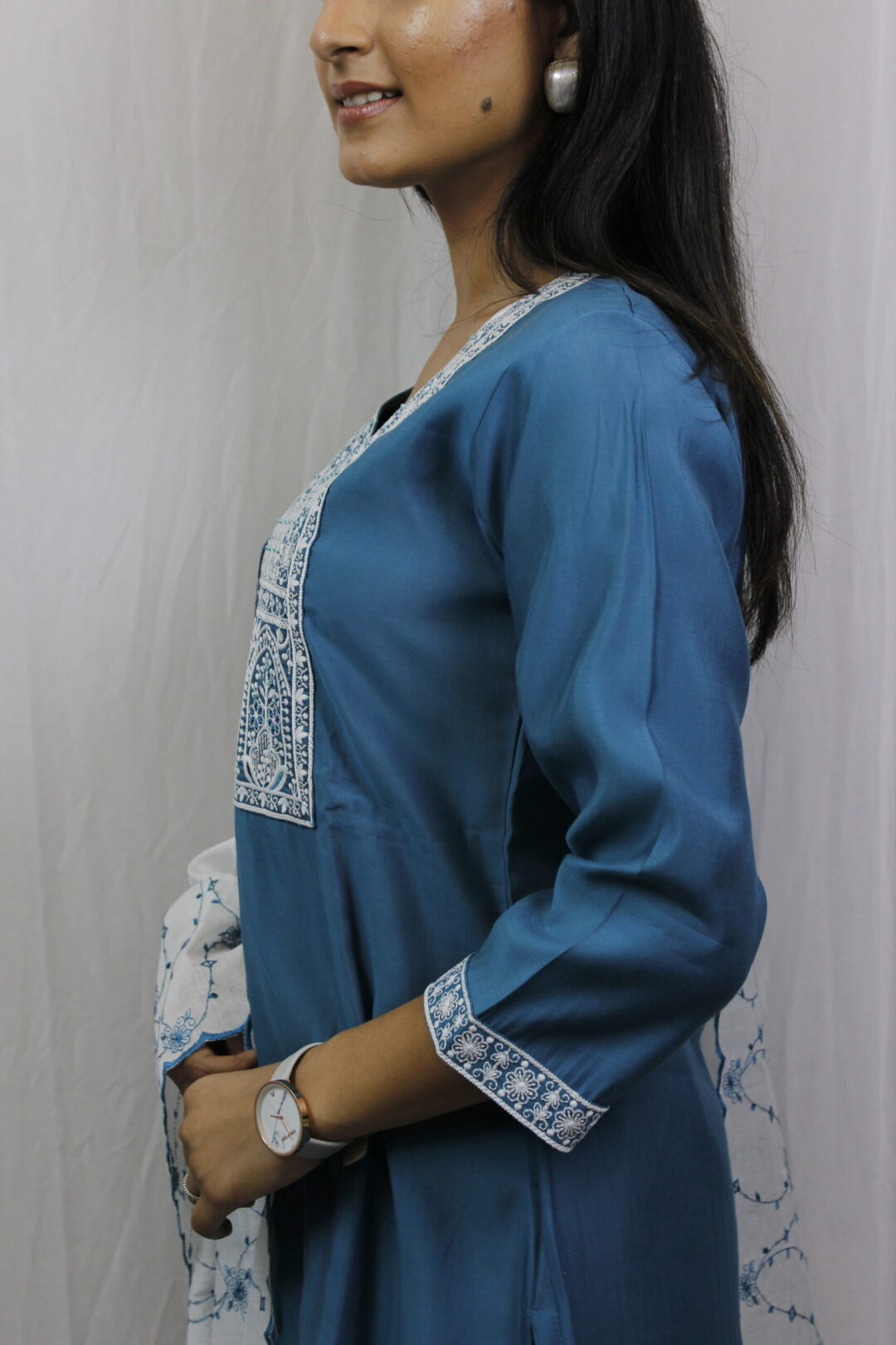 Teal Blue Kurta Set With Sitara And Thread Work - Image 5