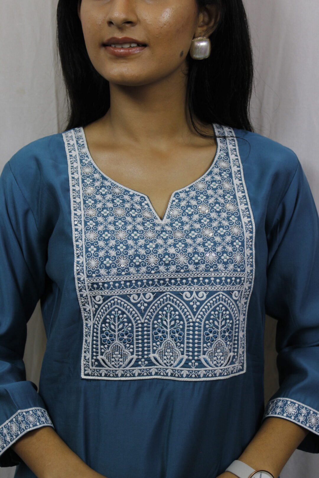 Teal Blue Kurta Set With Sitara And Thread Work - Image 6