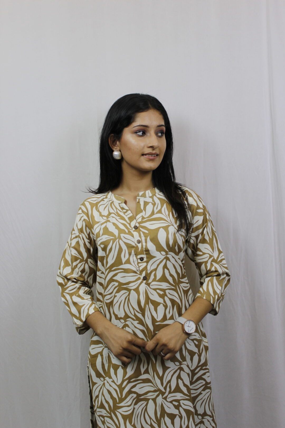 Mehndi Colour Kurti - Image 4
