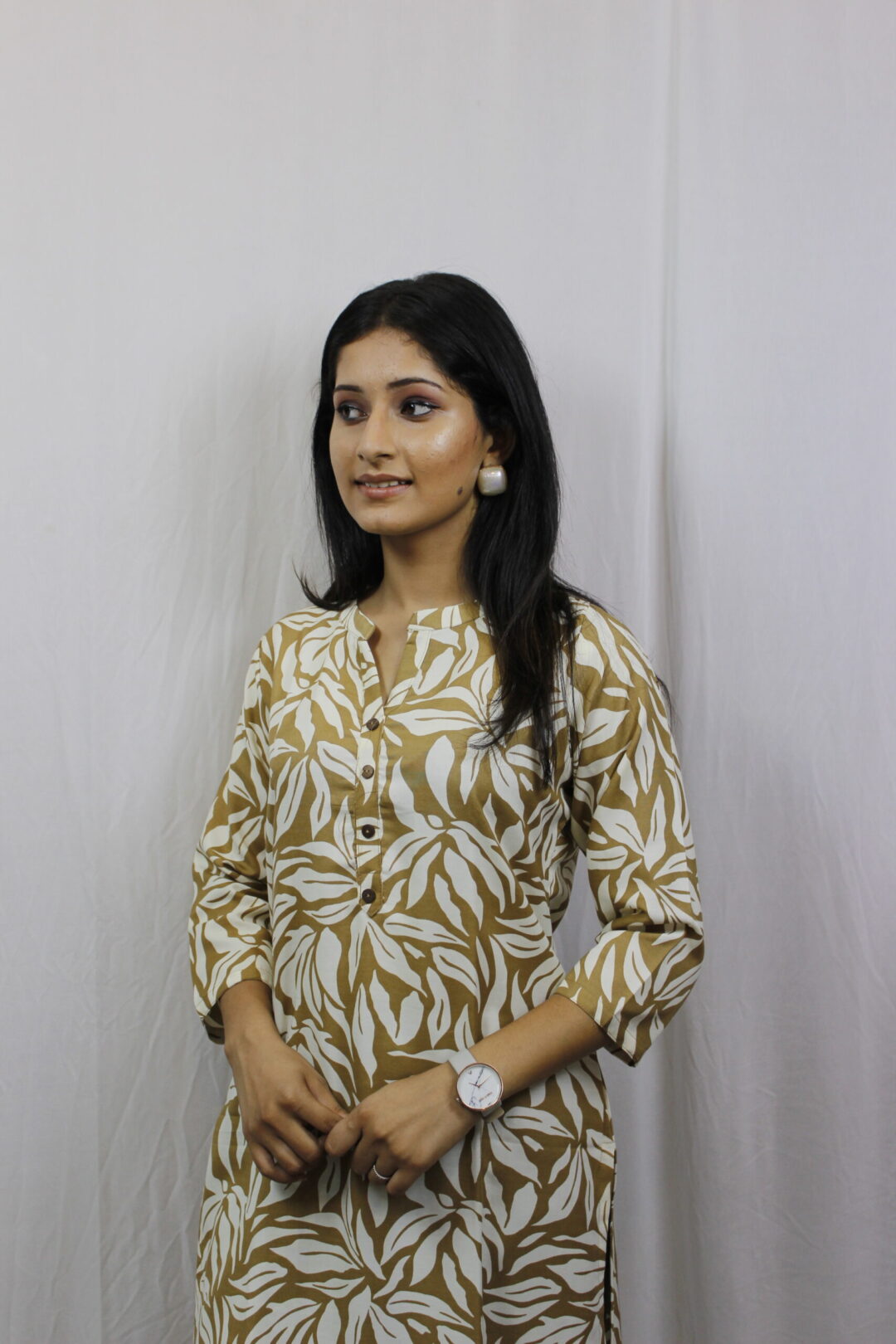 Mehndi Colour Kurti - Image 3