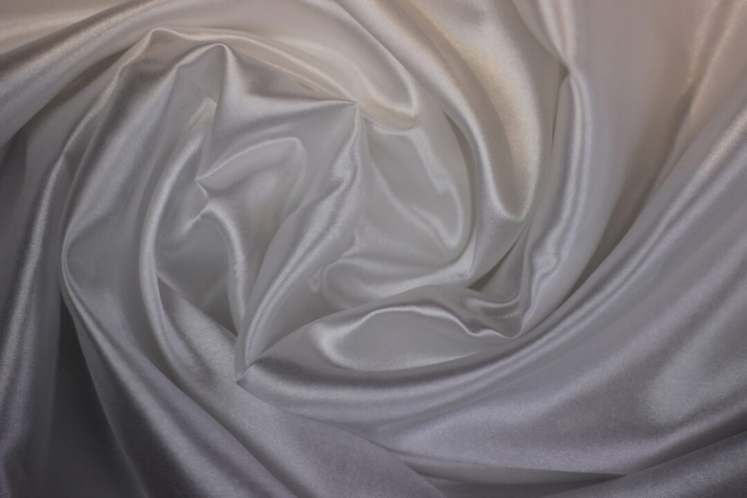 White satin fabric - Image 4