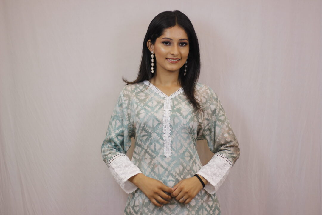 Multishade Kurti With Pant