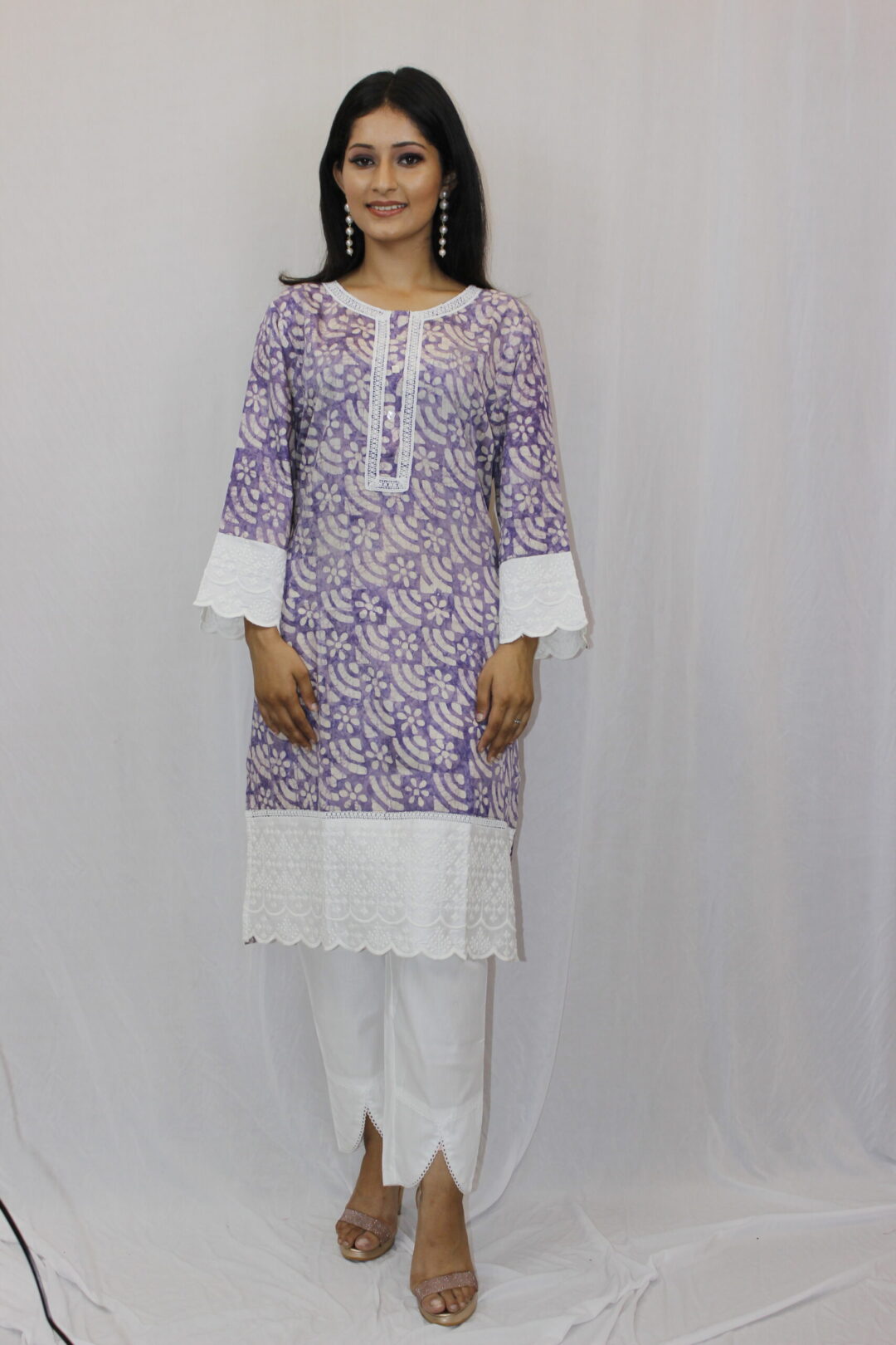 Multishade Kurti With Pant - Image 3