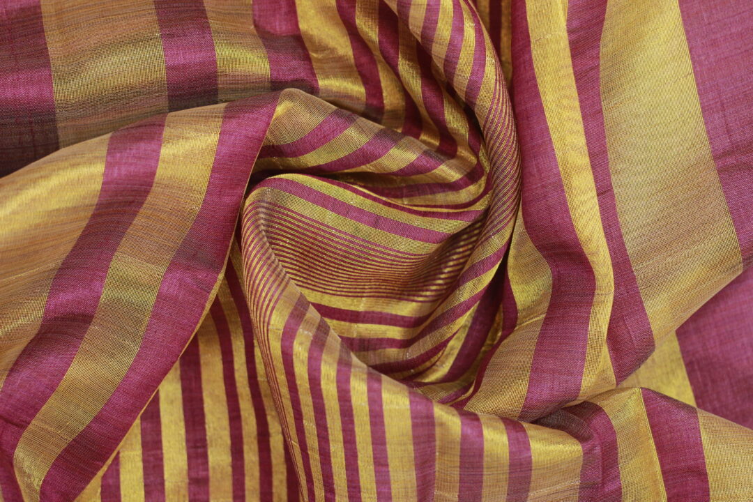 Elegant Saree with Machine Work - Image 3