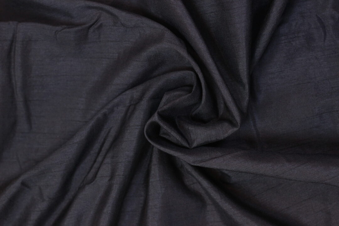 Elegant Bold Saree - Image 3