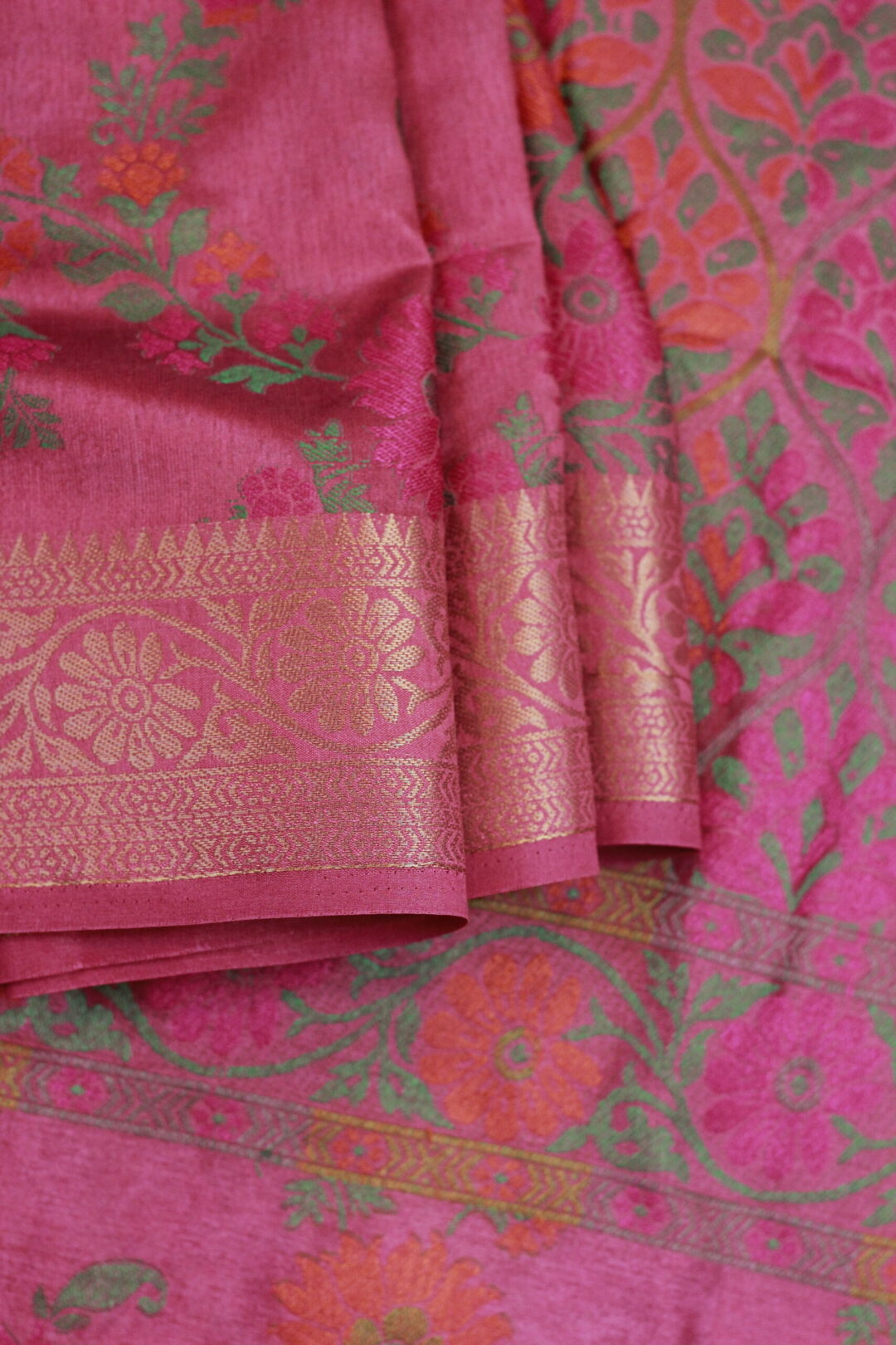 Divrat Beautiful Print Saree