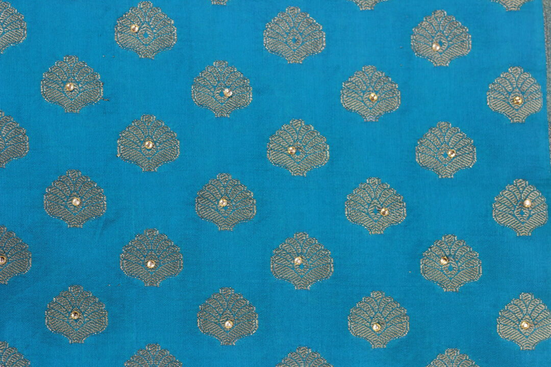 Heavy Work Double Shade Saree - Image 4