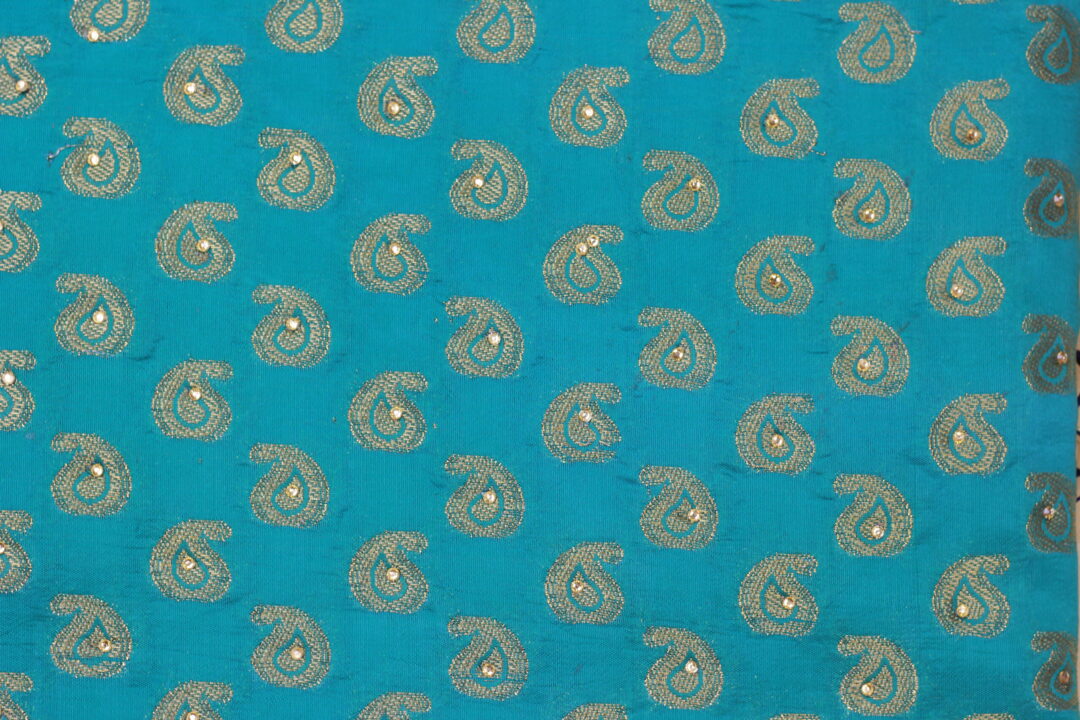 Heavy Work Double Shade Saree - Image 4