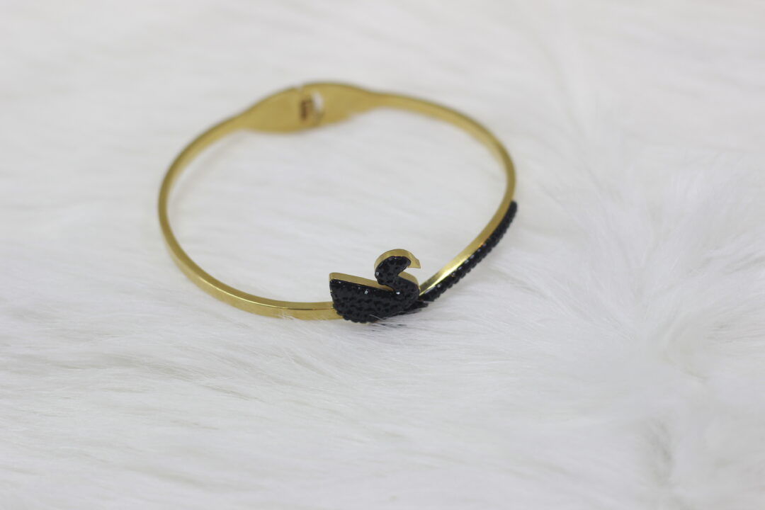 Women Anti-Tarnish Bracelet
