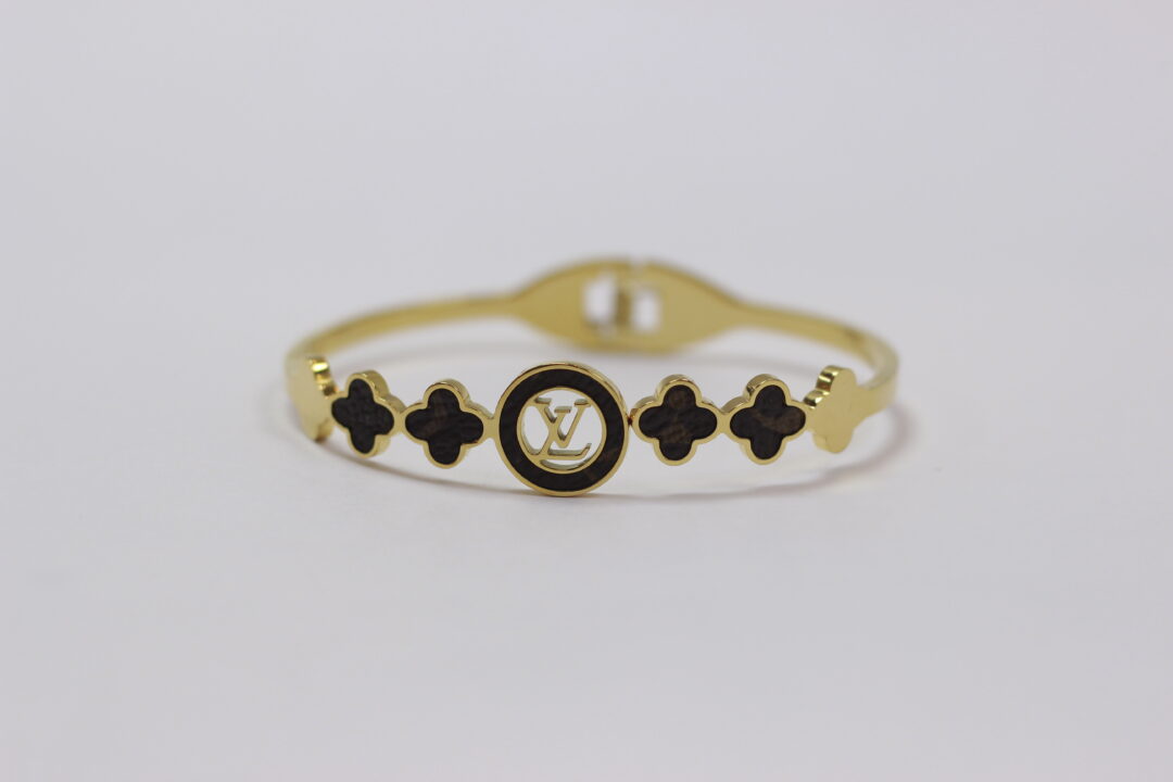 Women Anti-Tarnish Bracelet